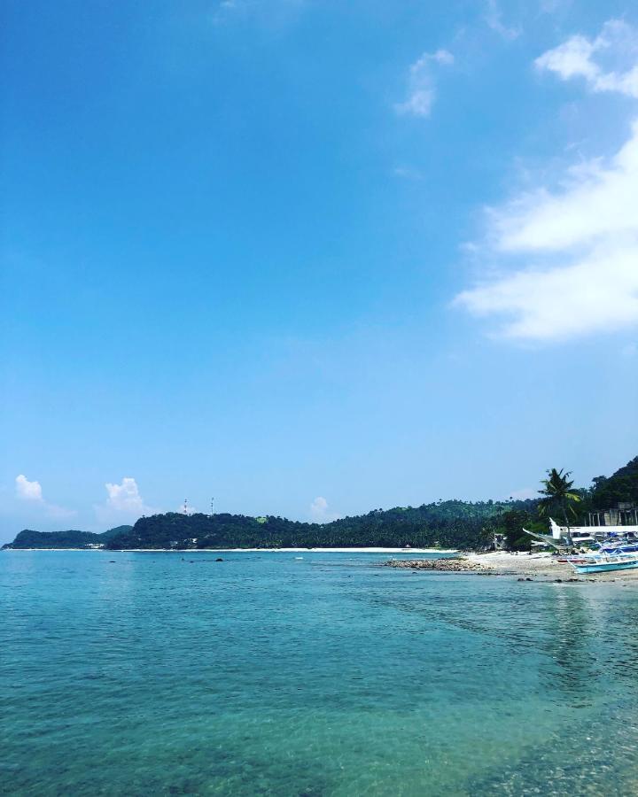 Amami Beachfront Villa With Private Beach Puerto Galera Exterior foto